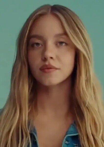Sydney Sweeney photo