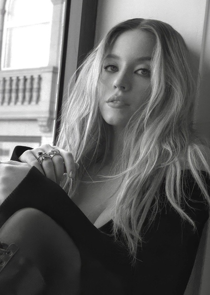 Sydney Sweeney photo
