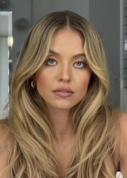 Sydney Sweeney photo