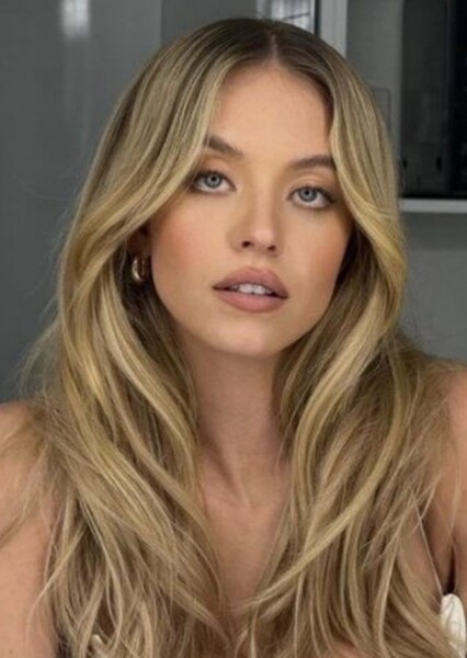 Sydney Sweeney photo