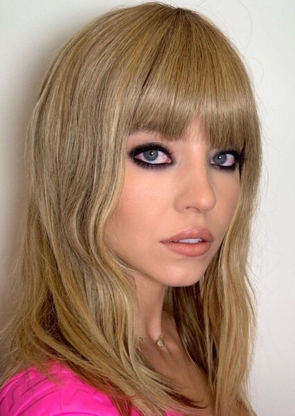 Sydney Sweeney photo