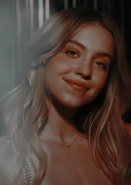 Sydney Sweeney photo