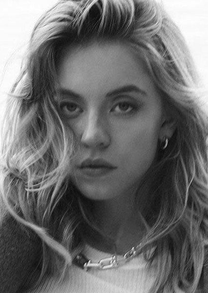 Sydney Sweeney photo
