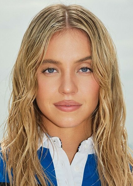 Sydney Sweeney photo