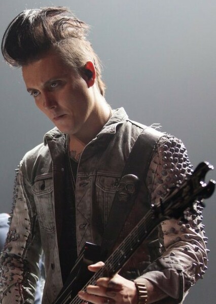 Synyster Gates