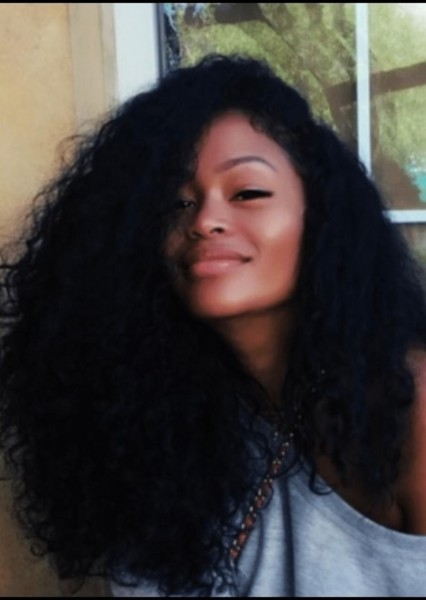 Tae Heckard photo