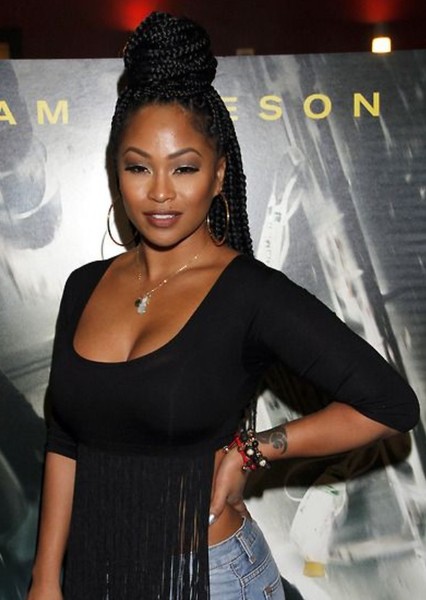 Tae Heckard photo