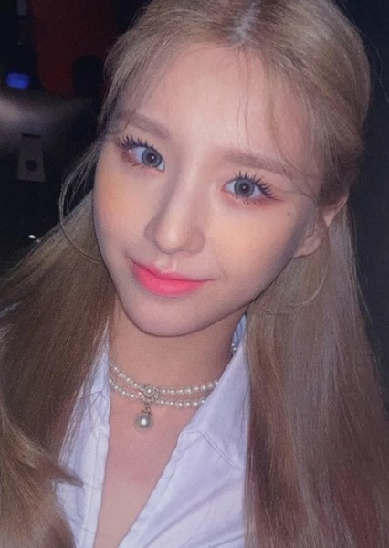Taeyeon Kim photo
