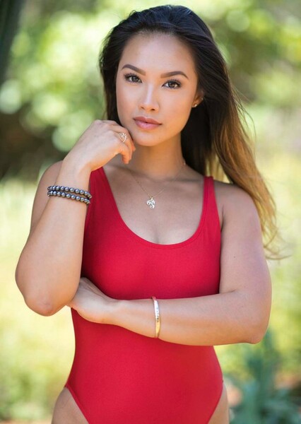 Taiana Tully photo