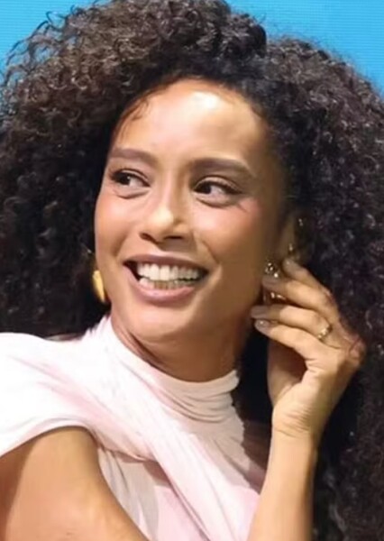 Taís Araújo photo