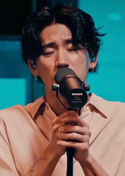 Takahiro Moriuchi photo