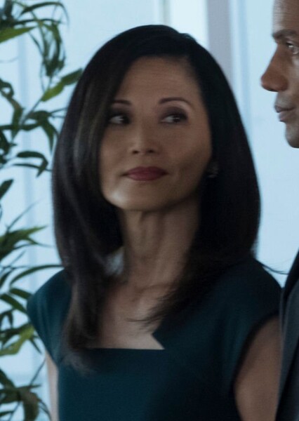 Tamlyn Tomita photo