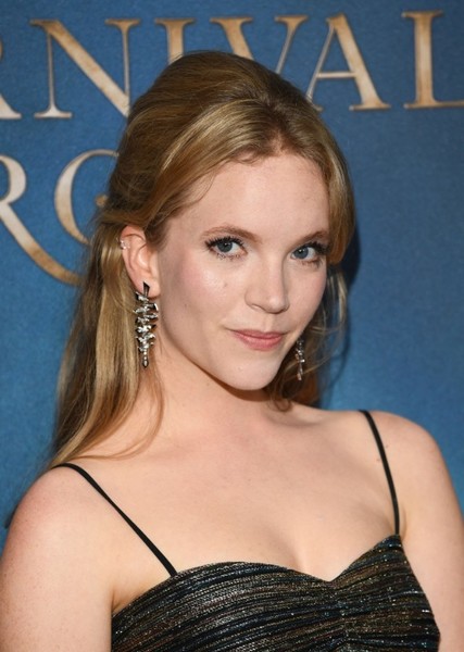 Tamzin Merchant photo