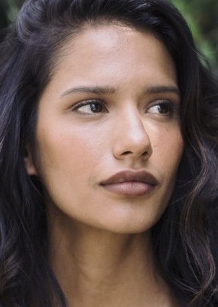 Tanaya Beatty photo