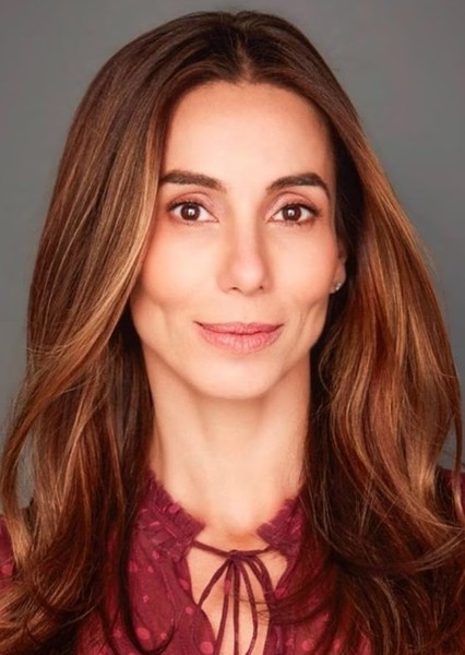 Tania Khalill photo