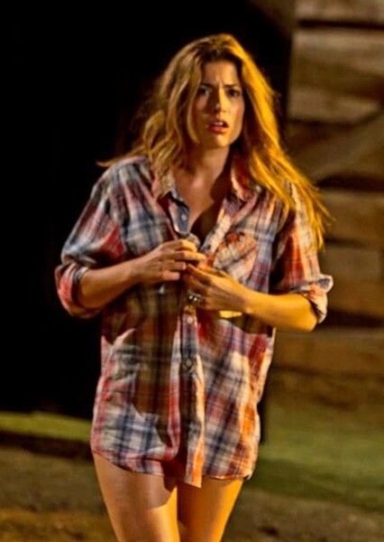 Tania Raymonde photo