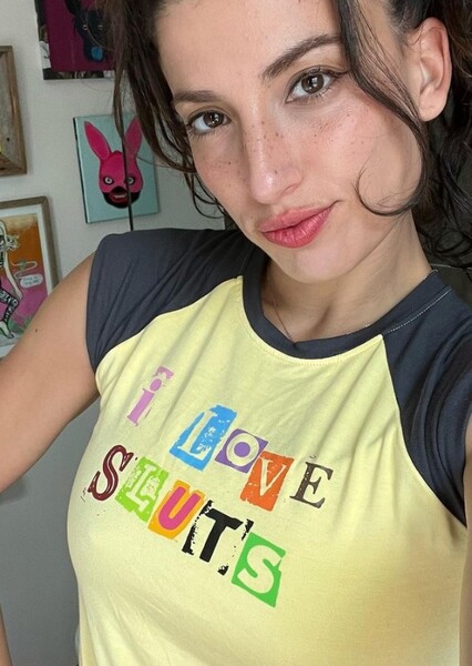 Tania Raymonde photo