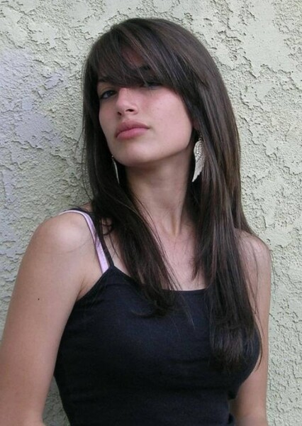 Tania Raymonde photo