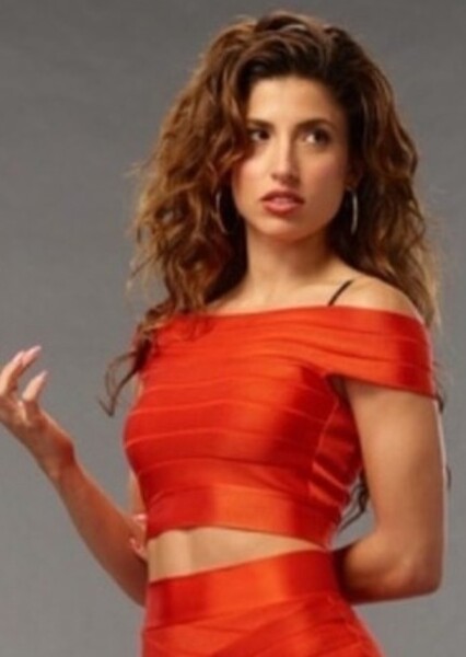 Tania Raymonde photo