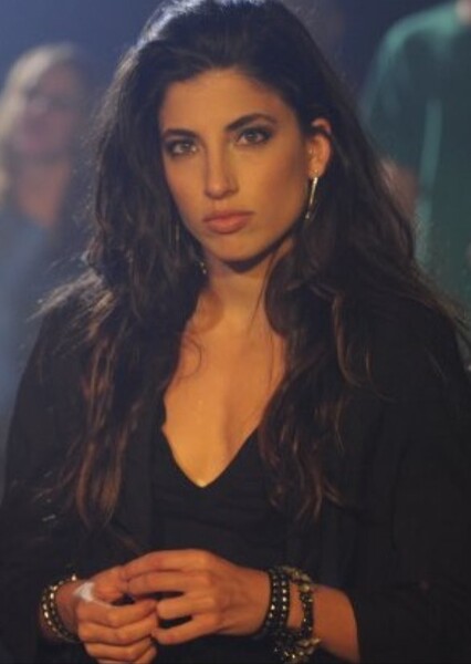 Tania Raymonde photo