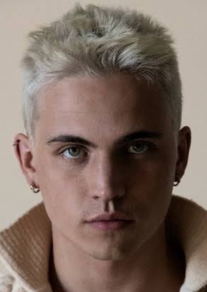 Tanner Buchanan photo