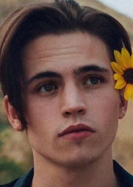 Tanner Buchanan photo