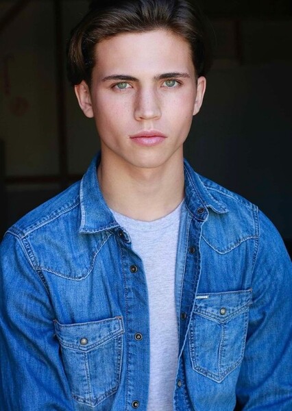 Tanner Buchanan photo