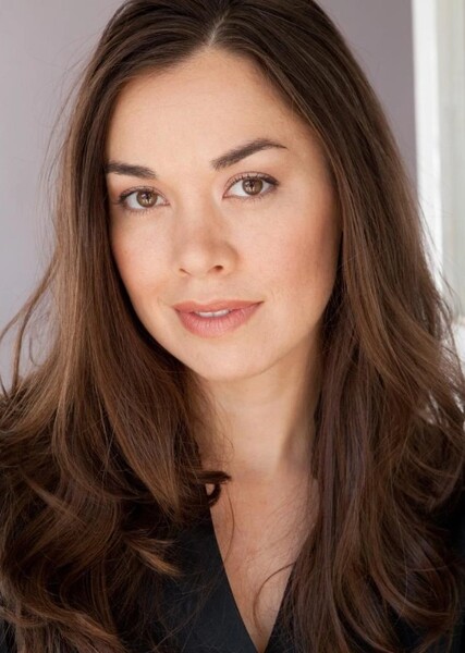 Tara Platt photo