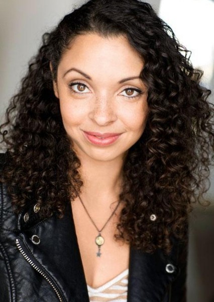 Tara Strand photo