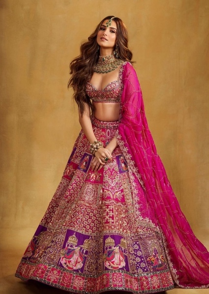 Tara Sutaria photo