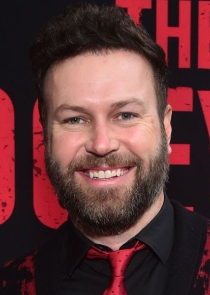 Taran Killam photo