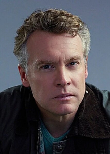Tate Donovan photo