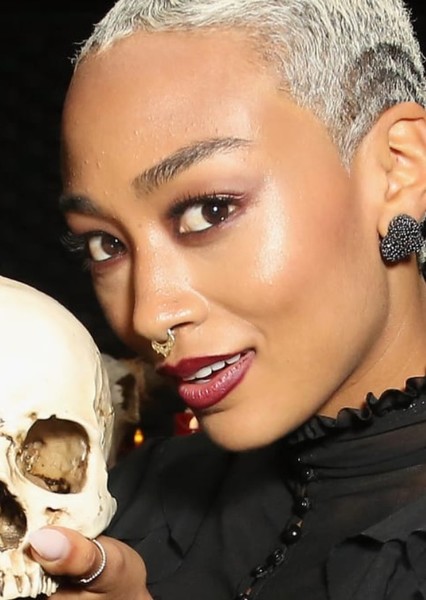 Tati Gabrielle photo