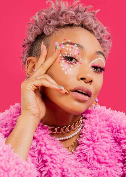 Tati Gabrielle photo