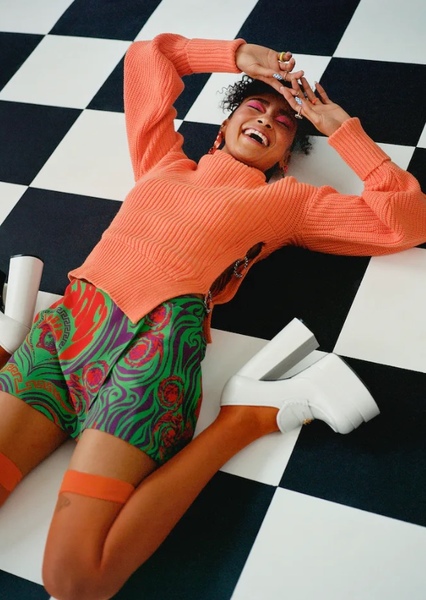 Tati Gabrielle photo
