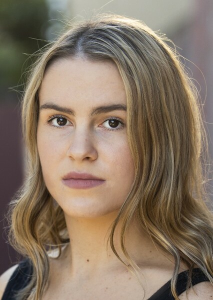 Taylar Hender photo