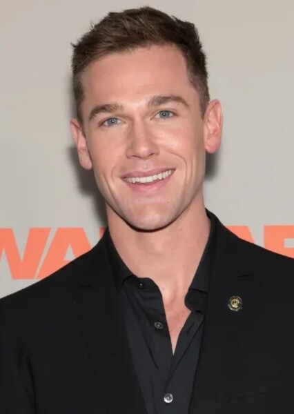 Taylor John Smith photo