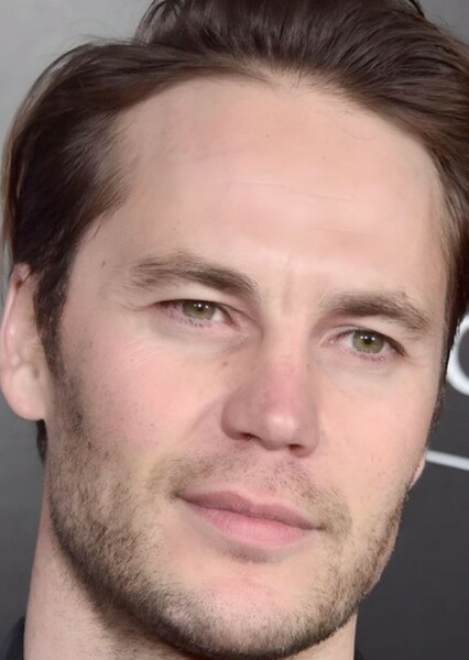 Taylor Kitsch photo