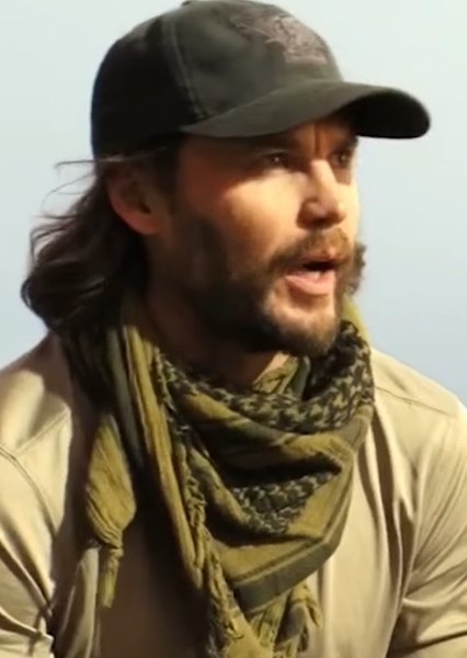 TAYLOR KITSCH (TIM RIGGINS) photo