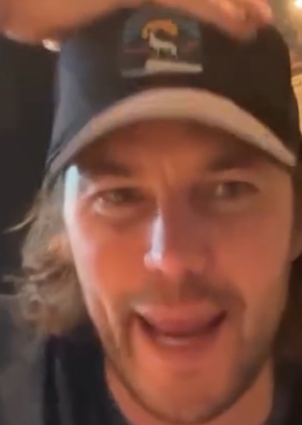 TAYLOR KITSCH (TIM RIGGINS) photo