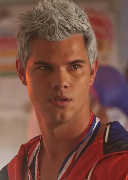 Taylor Lautner photo