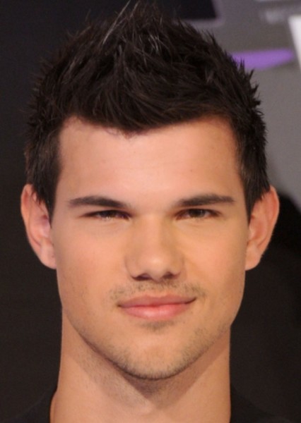 Taylor Lautner photo
