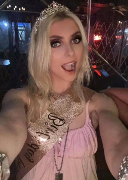 Taylor Momsen photo