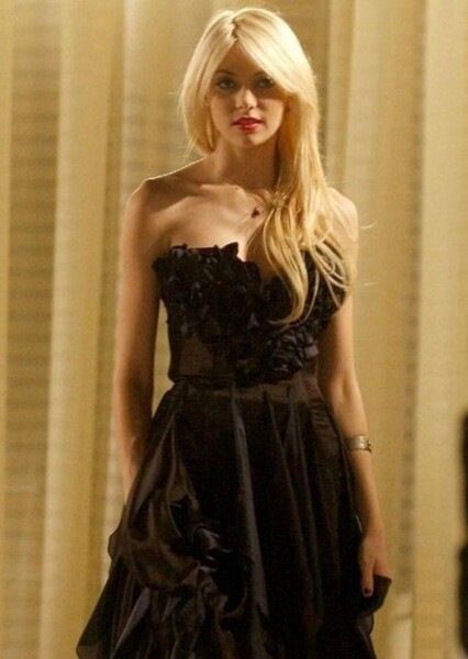 Taylor Momsen photo