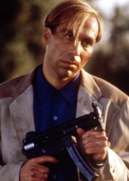 Taylor Negron photo