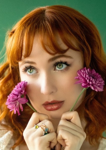 Taylor Nicolette photo