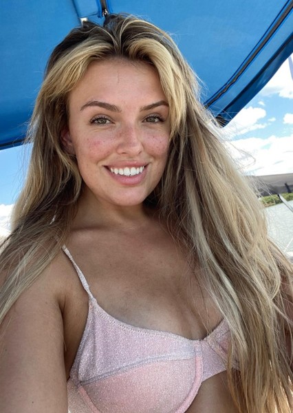 Taylor Rachelle Strickland photo