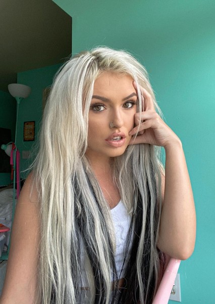 Taylor Rachelle Strickland photo