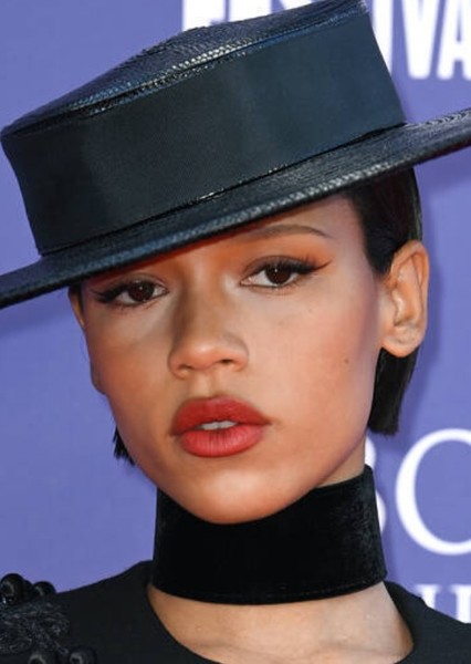 Taylor Russell photo
