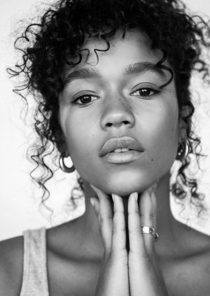 Taylor Russell photo